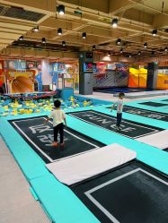 -反弹蹦床公园·运动乐园·团建·亲子派对(深圳观澜湖店)
