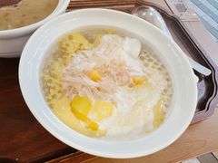 -RUXU入续糖水铺与包(卓悦中心店)