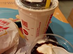 -麦当劳(沙井京基百纳广场店)