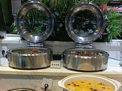 -金滏山烤肉·海鲜·火锅自助餐厅(襄阳万达店)