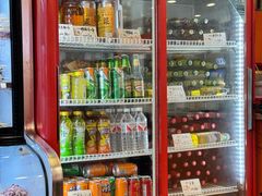 -哈尔滨小酒馆·鲜肉现穿自助烧烤(康新花园店)