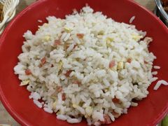 -江城燕子大排档(江汉路步行街店)