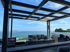 -瑰丽酒店·海吧·天际下午茶·现场DJ·天台酒吧