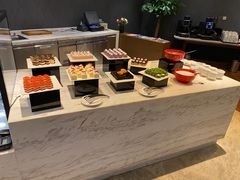-筠咖啡西餐厅(上海国展宝龙丽筠酒店)