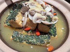 蘑菇蛋豆腐-川堂风·跷脚牛肉·乐山爆炒(宝山日月光店)