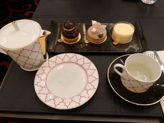 -Salon de The de Joel Robuchon(外滩18号店)