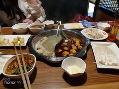 -傣妹火锅(南京东路一店)