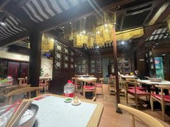 大堂-东门口涮肉·砂锅·烤串(老门东店)