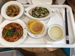 -菁幼月子会所(儿童医院店)