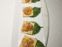 千层酥配果粒三文鱼-梧桐餐厅(泉城路店)