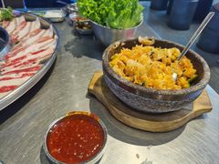 -哈哈碳都·牛肋条无限自助烤肉(台江万达店)