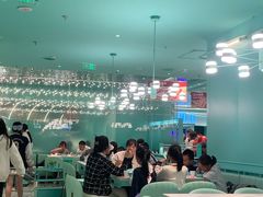 -季季红火锅(柳州城中万达二店)