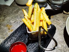 -留半山·香港食堂(啦啦宝都店)