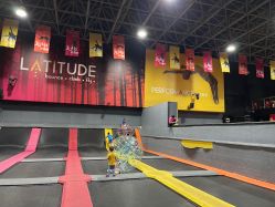 -latitude乐图空间(建宁路店)