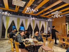 -香山湖家家宴(中山陵店)