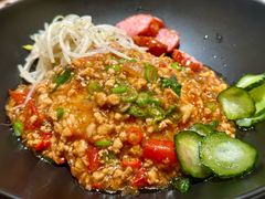 又泰又台打抛肉饭-馔豚·台北菜专门店(深圳湾万象城店)