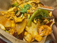 -红渡小香·牛肉麻辣香锅(车站南路店)