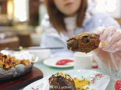 兔头-廖老妈蹄花店(人民公园陕西街259号店)