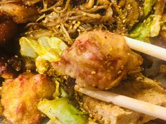 -二钢串叔麻辣烫(华龙大厦店)