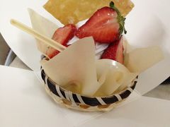 -85度C(生甜甜圈研究工坊·上海平凉店)