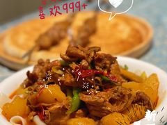 新疆大盘鸡-巴扎美食·新疆菜·西域歌舞表演餐厅(新疆大厦店)