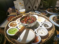 -包整·丝娃娃(一览甲秀楼风景店)