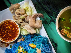 -蝶豆花蓝面条