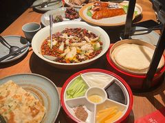 -青年公社烤鸭(熙悦天街店)