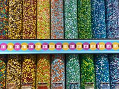 -m豆巧克力世界(上海世茂广场店)