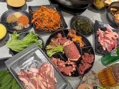 -啊美丽炭火烤肉(滑翔一店)