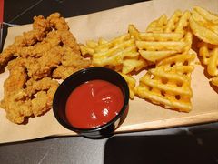 -必胜客(欧亚卖场店)