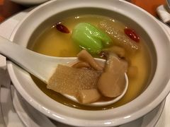 云雾松茸菌菇菜胆炖盅-丽晶美庐·玉兰餐厅