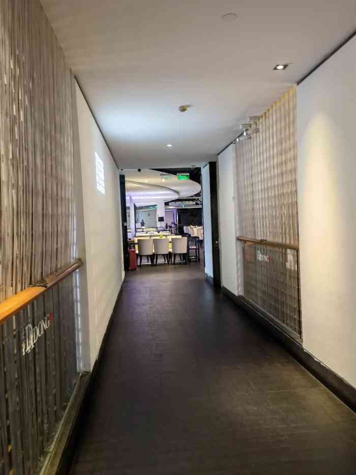 大董(金宝汇店)-"最好吃的一家烤鸭,太赞了,有段不吃就会想.