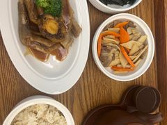 -雪梅月子中心(华侨城店)