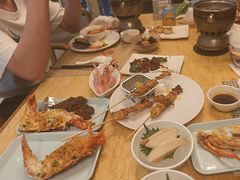 -雍和会海鲜姿造自助(湖东路店)
