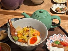 -啢啢茶寮(芳华横街店)