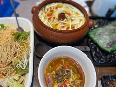 鸡丝拌米线-雀舞云南菜(乐客城店)