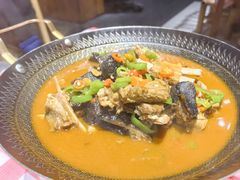 -罗霸蛮老岳阳大排档·鲜货烧烤·土吊子煨砂锅烧菜