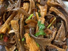 -鲁南仔·滕州炒鸡(经三路店)