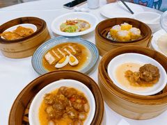 -万龙洲海鲜(大兴绿地缤纷城店)