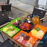 不愧是贵阳！路边火锅店，太chill了，好便