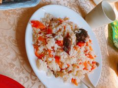 -维吾尔餐厅(宜山路店)