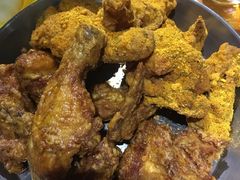 -BHC炸鸡(明洞总店)