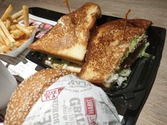 圣塔芭芭拉经典牛肉特堡-The Habit Burger Grill 哈比特汉堡(复兴soho店)