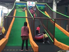 -蒙特利亲子乐园