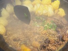 -鱼窝棚柴火铁锅炖(富山屯店)