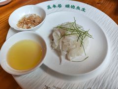 -美未居·老字号·地道顺德菜·桑拿鸡·鱼生(容桂店)