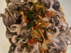 鲜鱿鱼头-丹东特色烤肉(学府路一部店)