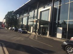-浙江宝利德奔驰4S店(诸暨店)