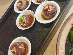 -八府香鸭·啫啫煲(华山路店)